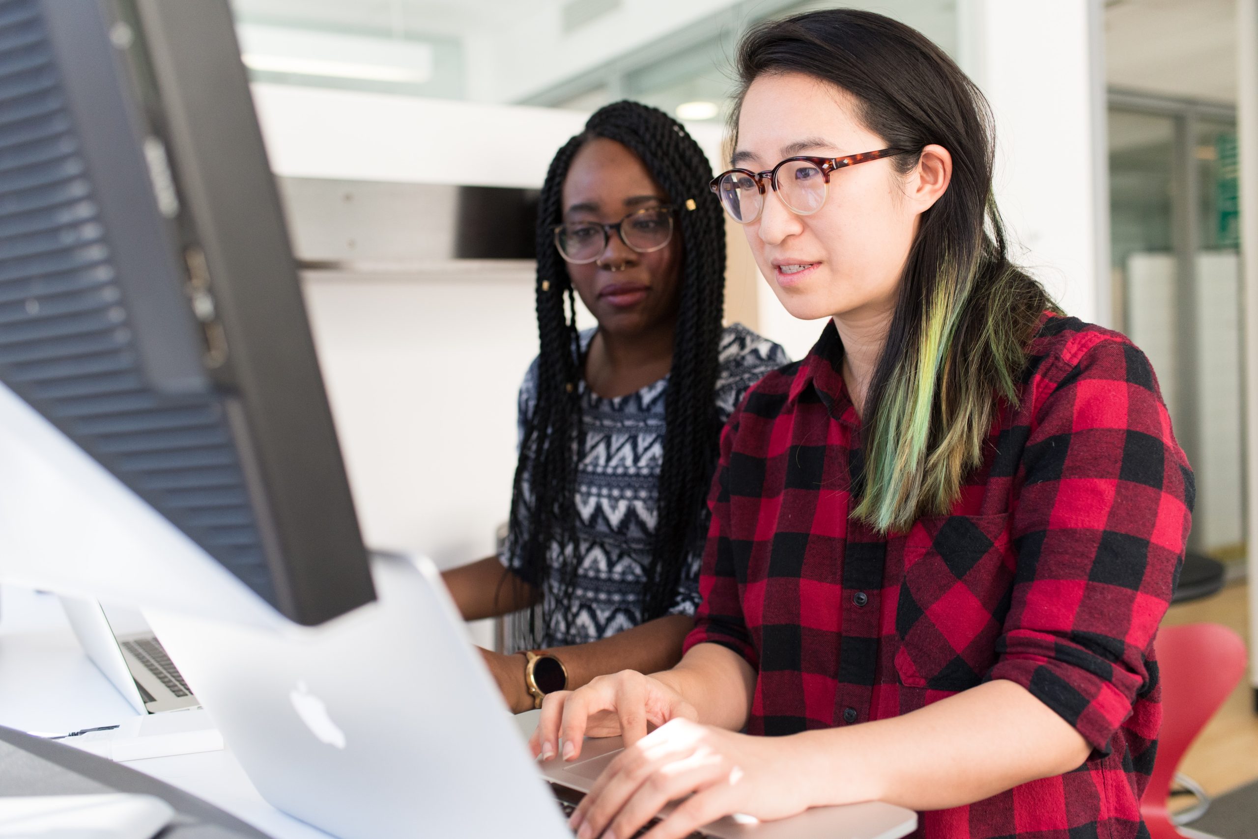 7 Tips to Maintaining a Positive Mindset as a Small Business Owner